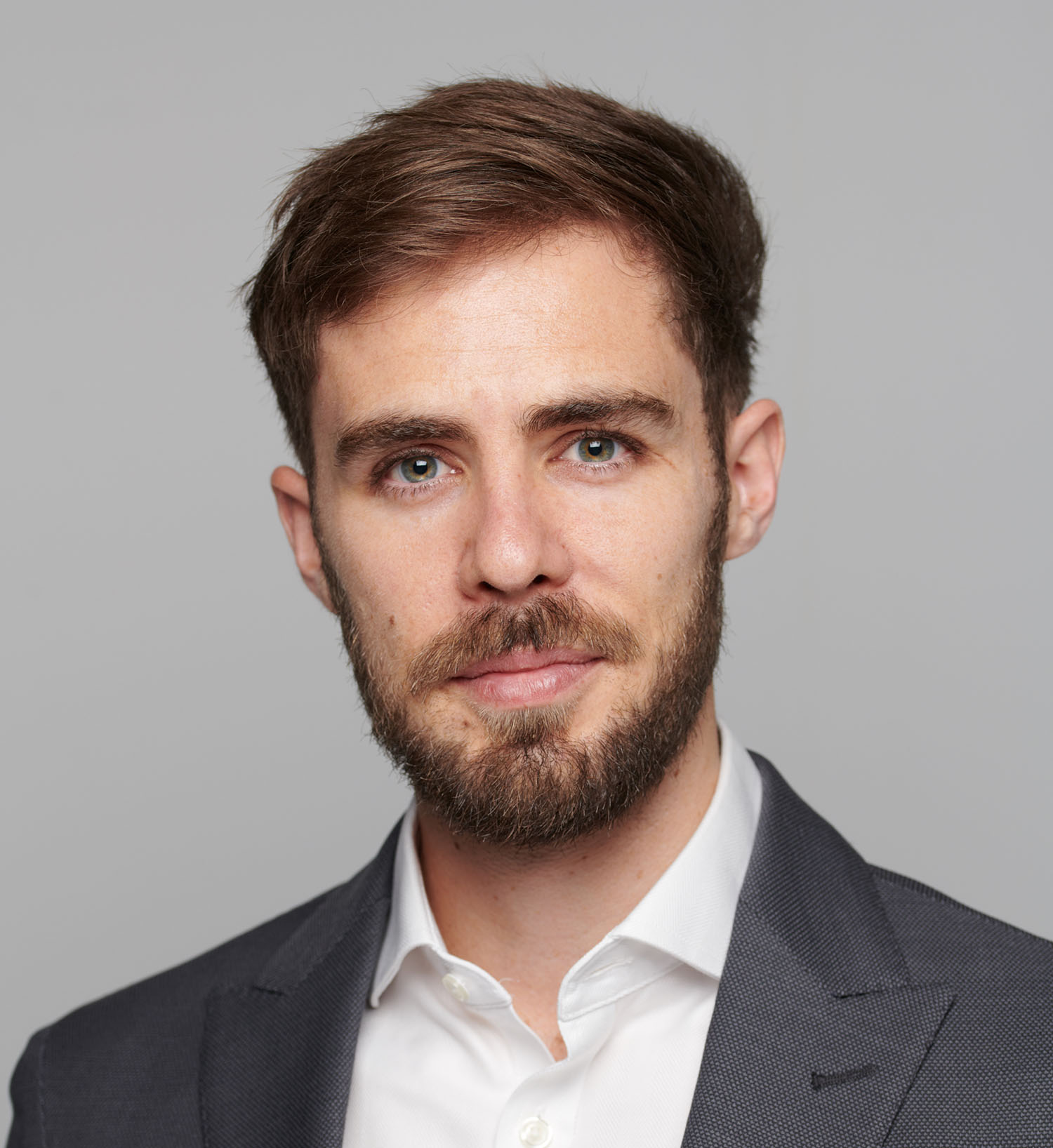 Portrait of Matt Boardman, communication coach based in Madrid